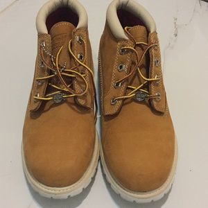 💥Brand new Timberlands woman US SIZE 7💥